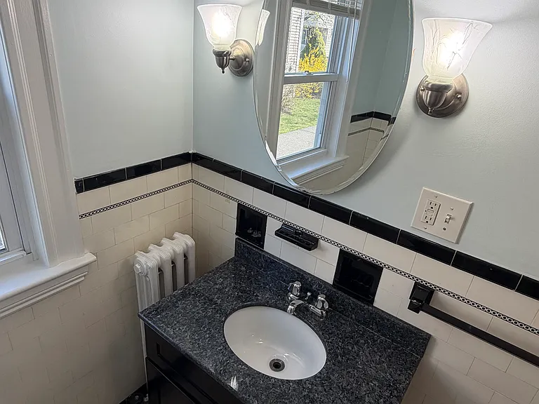 38 Gage St — Photo 7