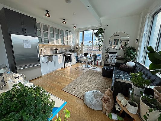 3rd image of 10 Montieth St APT 430