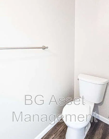 112 Avian Dr — Photo 9