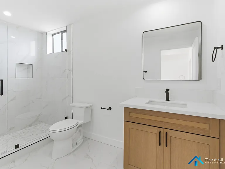 326 3/4 N La Fayette Park Pl — Photo 12