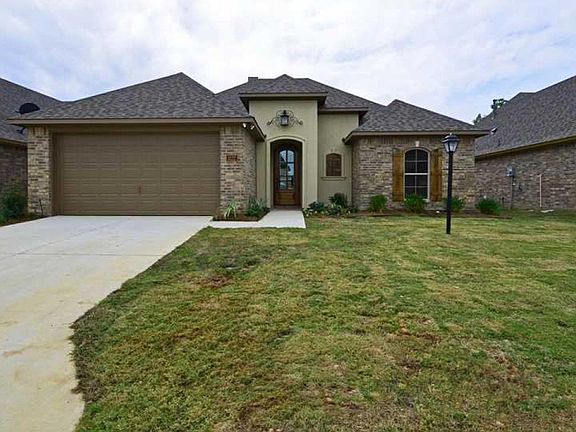 2nd image of 1122 Laurel Creek Dr