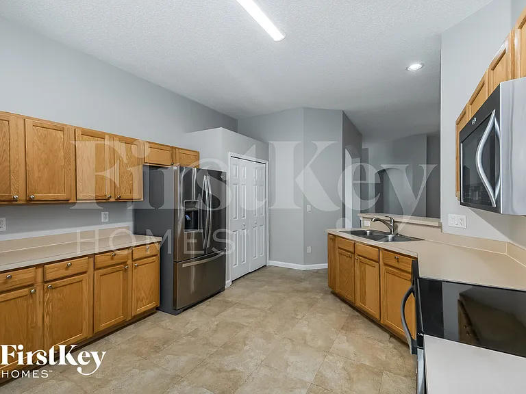 12105 Spindlewood Ct — Photo 7