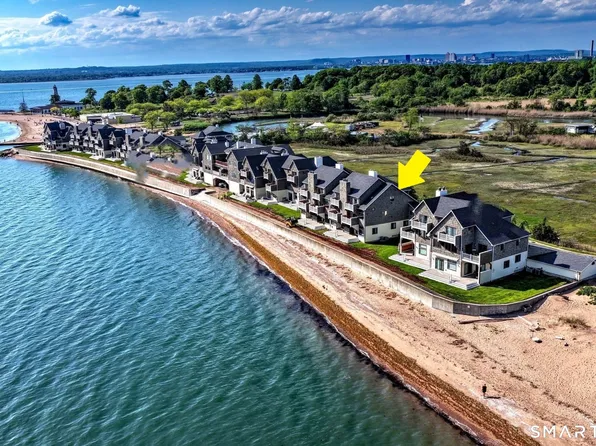 2 Old Town Highway #6, East Haven, CT 06512