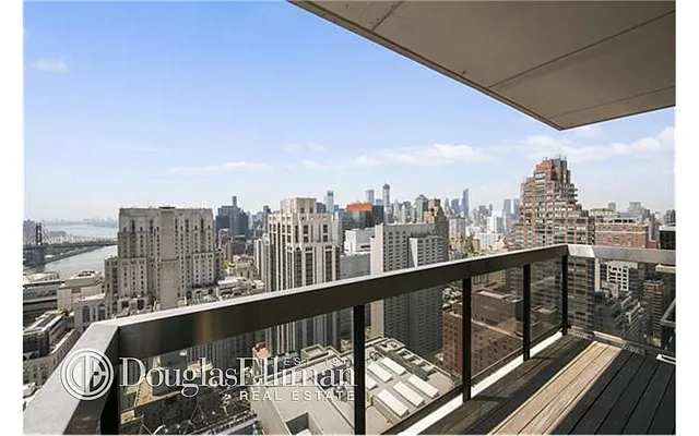 Rented by Douglas Elliman | media 31