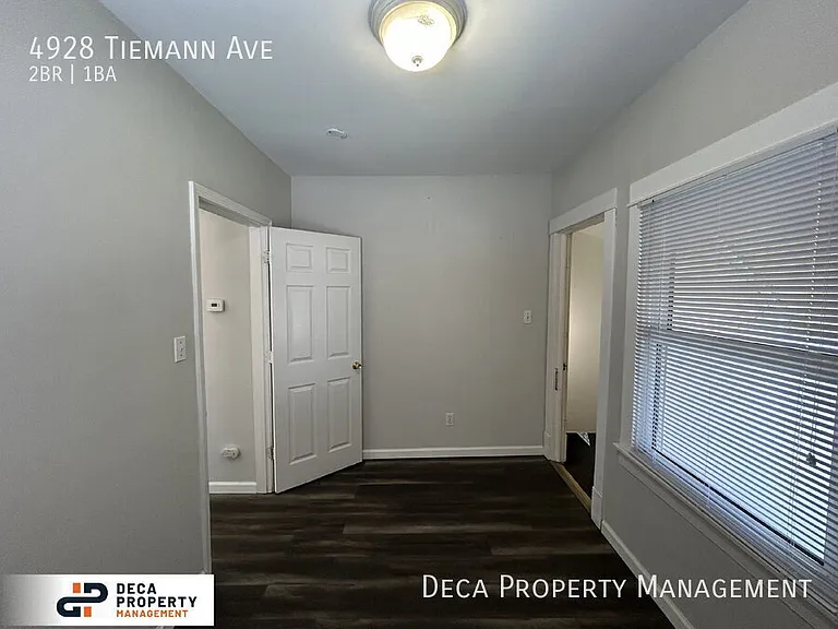 4928 Tiemann Ave — Photo 9