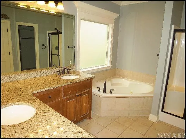 3153 Stonewall Dr — Photo 15