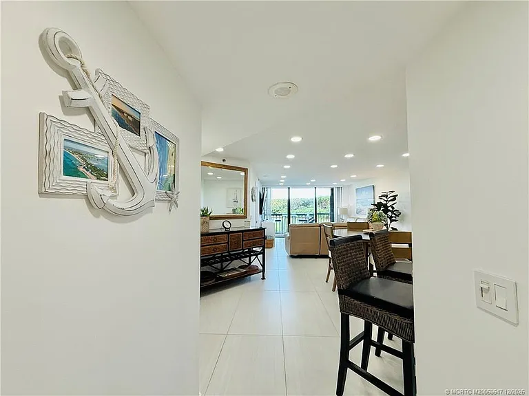 8800 S Ocean Dr #102 — Photo 16