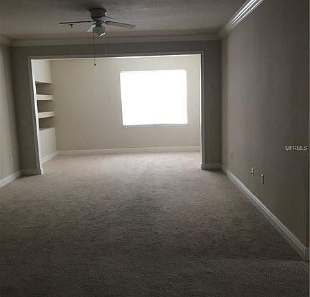 5th image of 316 Southern Pecan Cir Unit 201