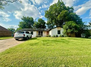 8805 Hanford Dr, Dallas, TX 75243