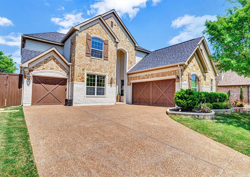 1st image of 14660 Overland Park Ln