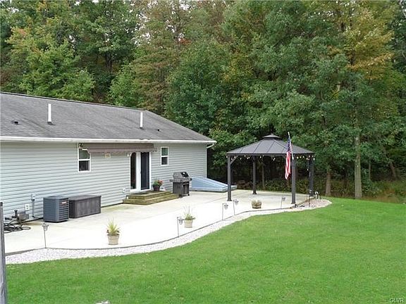 2nd image of 4100 Mountain View Dr
