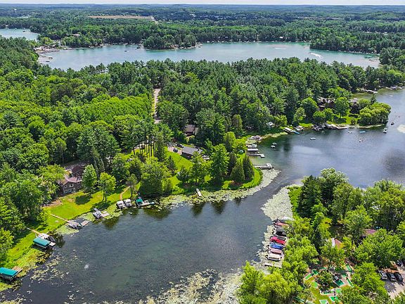 E961 Whispering Pines Rd, Waupaca, WI 54981 | MLS #50278511 | Zillow