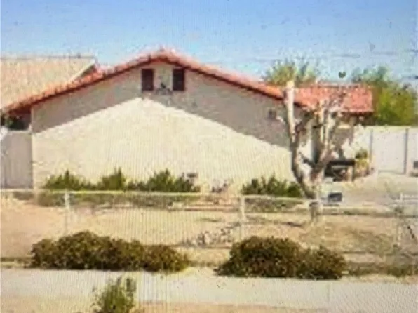 16410 Smoke Tree St, Hesperia, CA 92345
