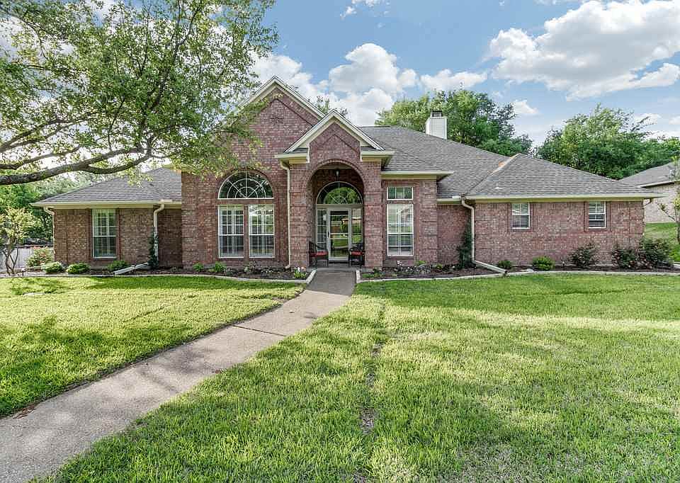1st image of 11004 Creek Bend Dr