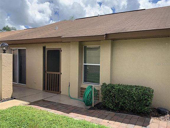 2nd image of 897 Park Villa Cir