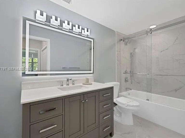 19601 E Country Club Dr #7108 — Photo 9