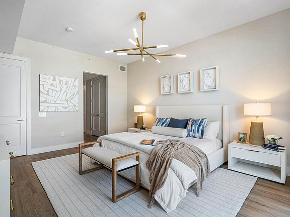 5th image of 184 Lake Drive #1-201