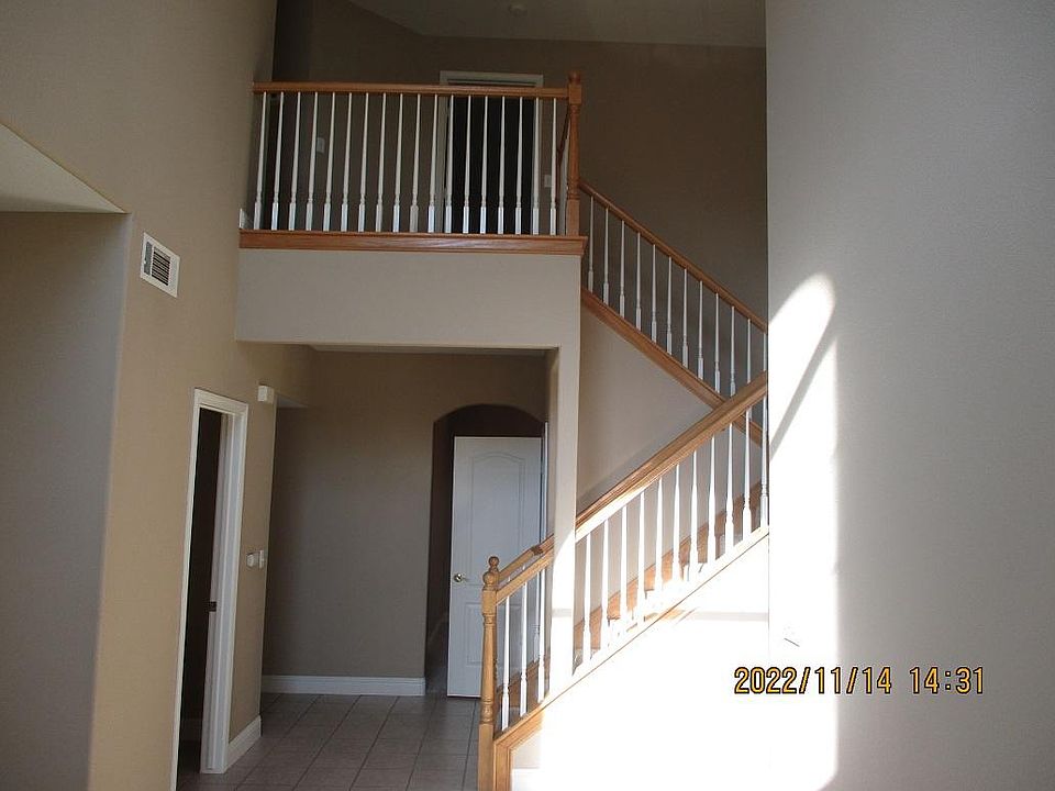 240 Lake Dr, Lemoore, CA 93245 Zillow