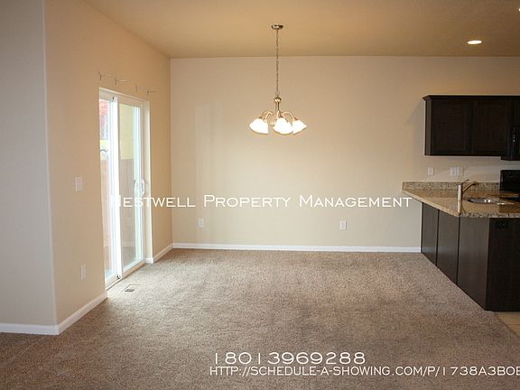 4th image of 4297 N Cresthaven Ln