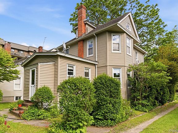 3rd image of 149 Maple Avenue