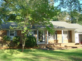 2719 Janice Dr, High Point, NC 27263