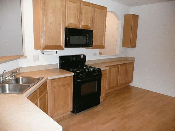 4th image of 2965 Concord Ln #125B72