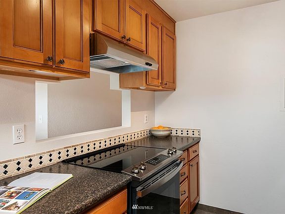 5th image of 14510 127th Ave NE APT W64