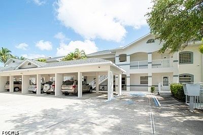 1st image of 615 Rose Garden Rd APT 10
