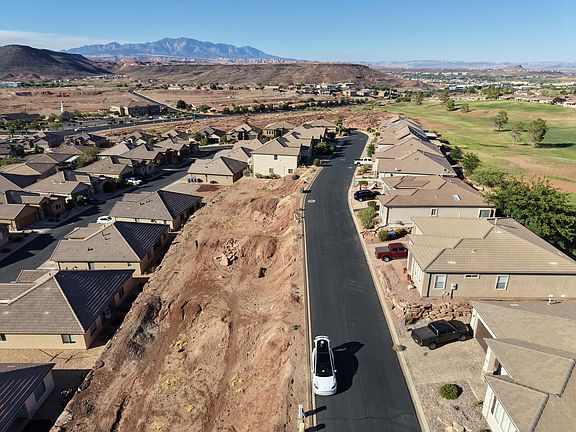 3rd image of 2261 S Tonaquint Dr #13