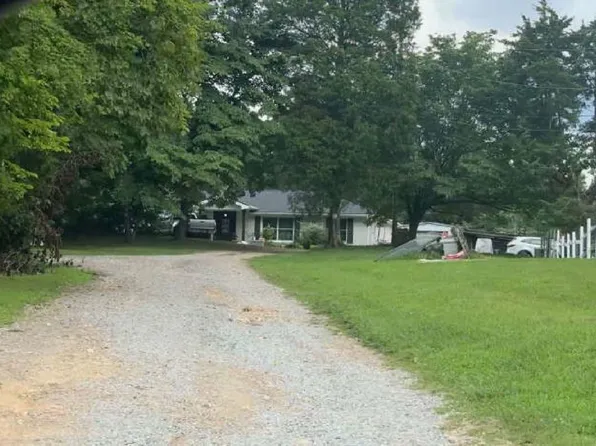 1380 Cheatham Dam Rd, Ashland City, TN 37015