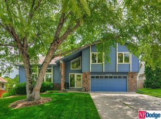 4435 S 152nd Cir, Omaha, NE 68137