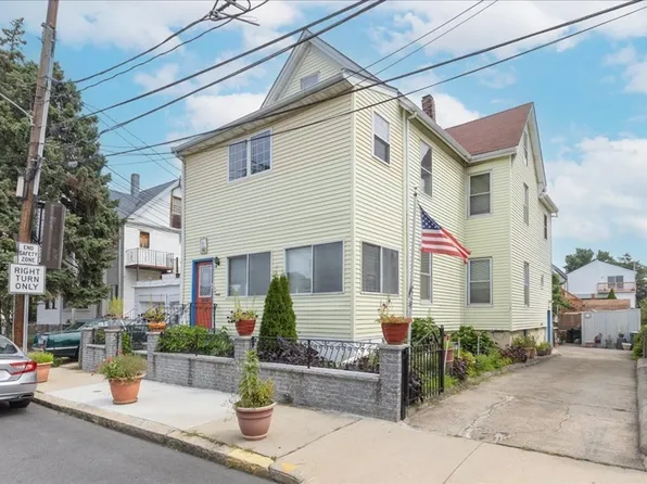 6 Macarthur St, Somerville, MA 02145