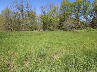 1950 Peavy Rd, Howell, MI 48843