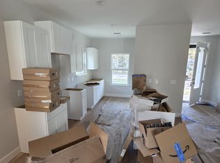 2138 Bacon Park Dr, Savannah, GA 31406