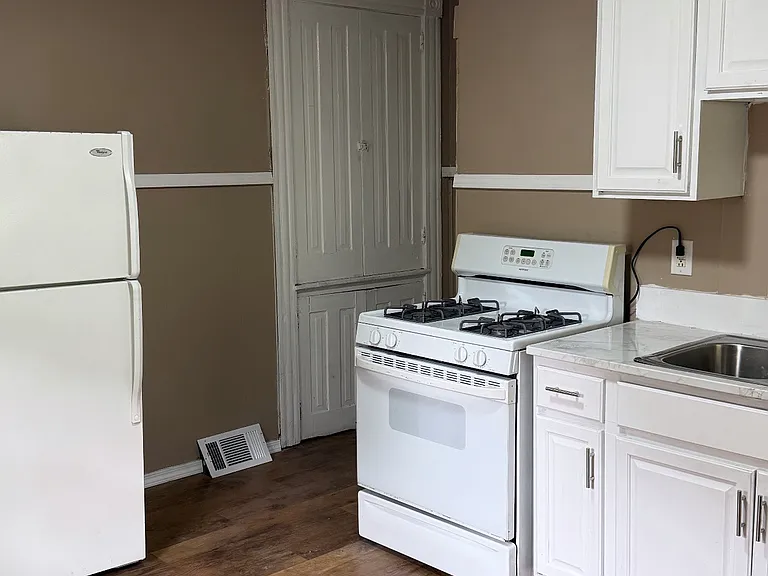 937B Koehler Ave — Photo 4