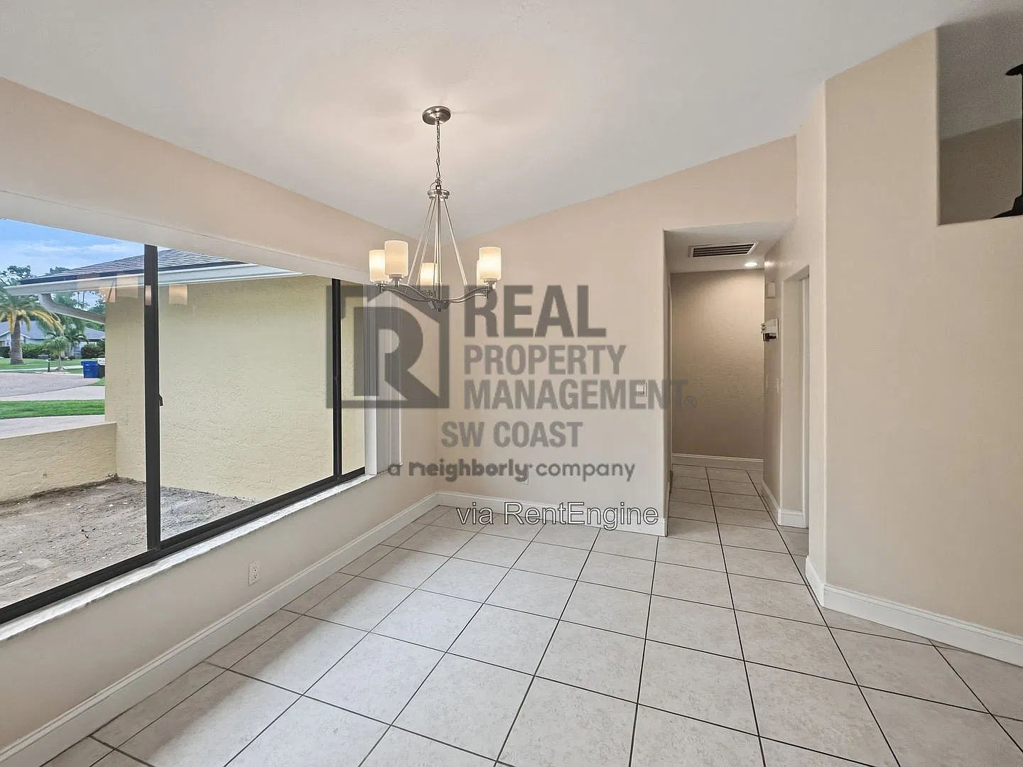 3 bed, 2.0 bath, 1635 sqft, $2,200 — Photo 3