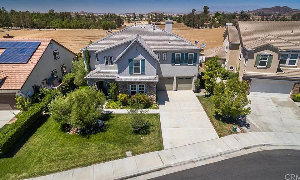 1st image of 30286 Trois Valley St