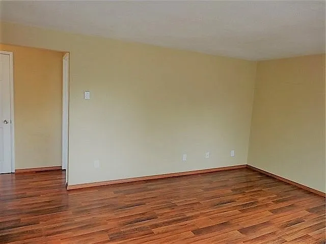 Lochburn 8814-8815 — Photo 3