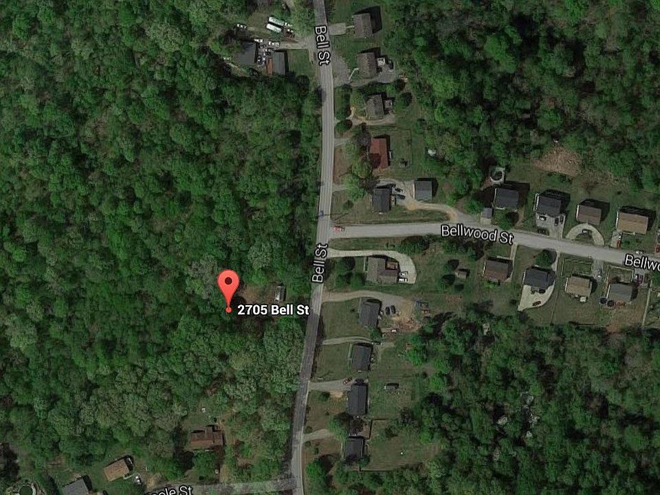2nd image of 2705 Bell St