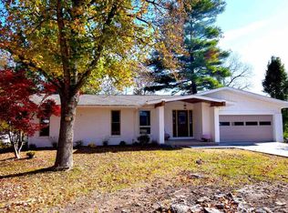 142 S Club Dr, Connersville, IN 47331