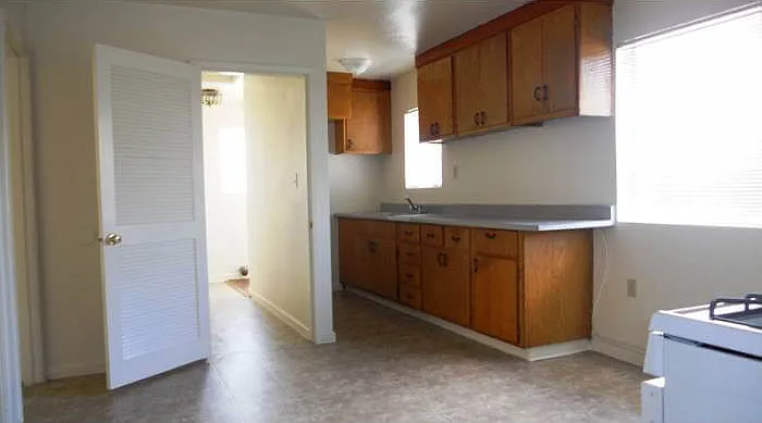 4x1 Kitchen 4x1 Kitchen