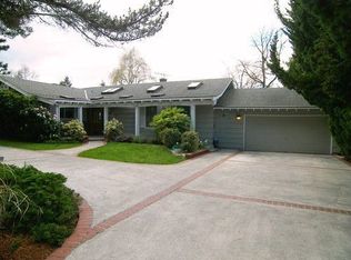 4125 86th Ave SE, Mercer Island, WA 98040