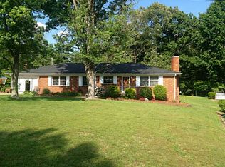 1301 Pepperidge Rd, Asheboro, NC 27205