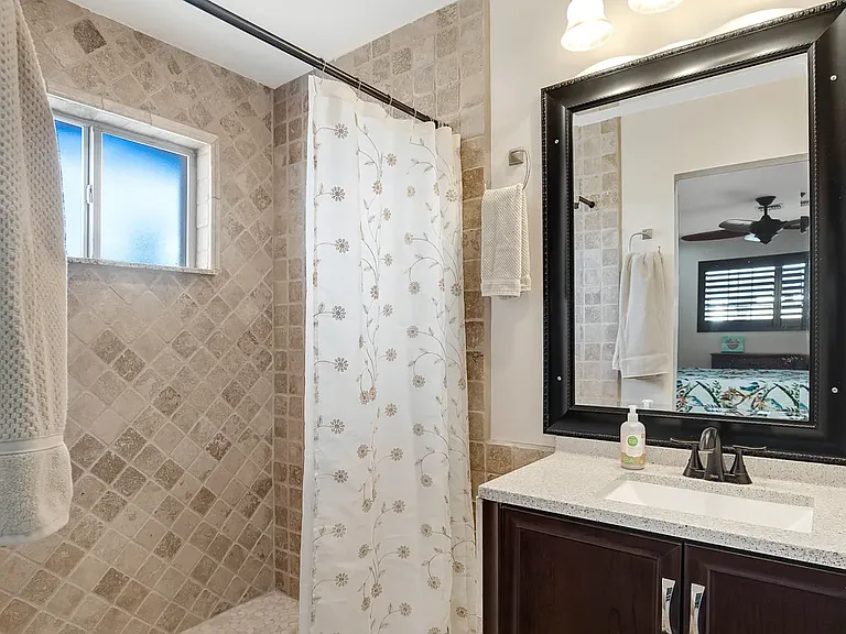 2032 E La Jolla Dr — Photo 22