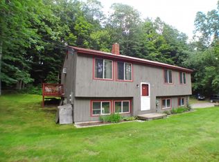 106 Oak Hill Rd, Weare, NH 03281