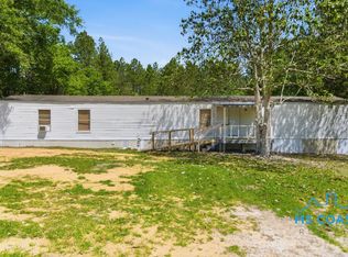 2076 Pine Hill Rd, Kiln, MS 39556