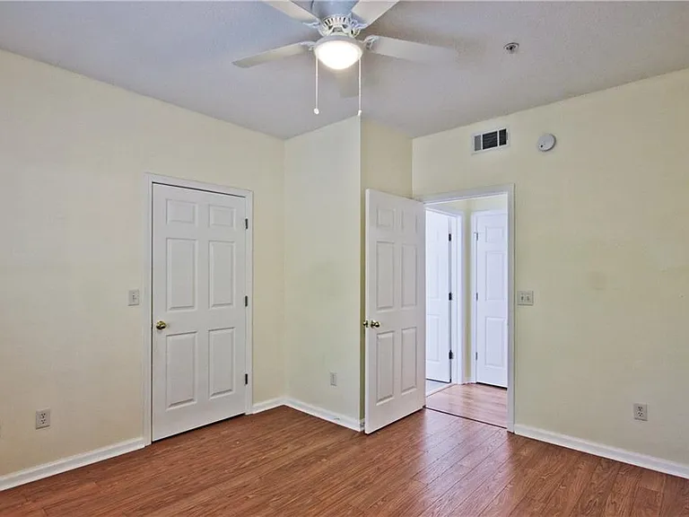 8102 Woodland Ln #8102 — Photo 31