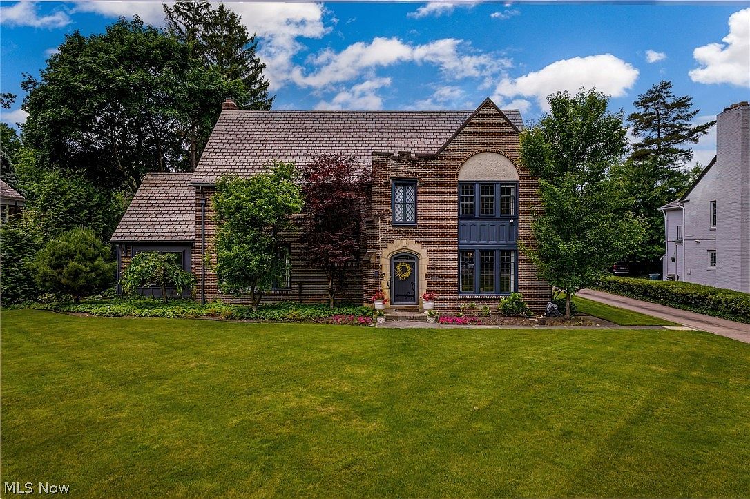 2968 Glengary Rd, Shaker Heights, OH 44120 Zillow