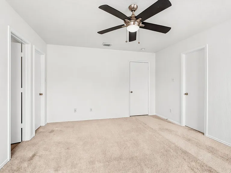 18 Anchorage Bay — Photo 16