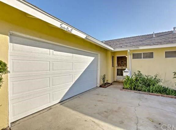4th image of 6189 Macarthur Way